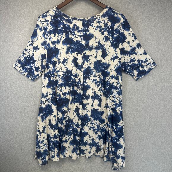 Romeo + Juliet Couture Top Womens Large Blue White Tie Dye Assymentrical Tunic - Picture 2 of 10